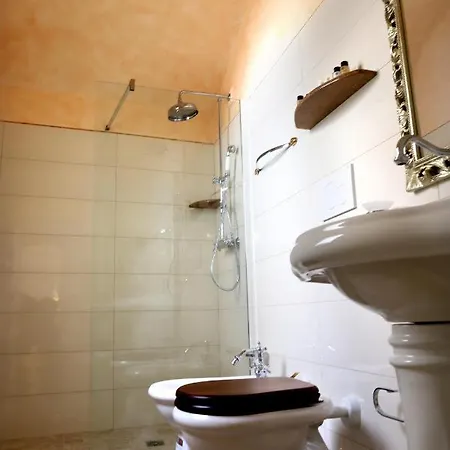 Alojamento de Acomodação e Pequeno-almoço Palazzo Castiglione Gallipoli