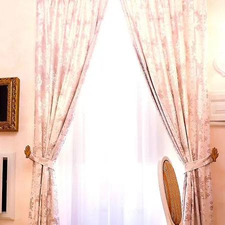 Palazzo Castiglione Frühstückspension Gallipoli